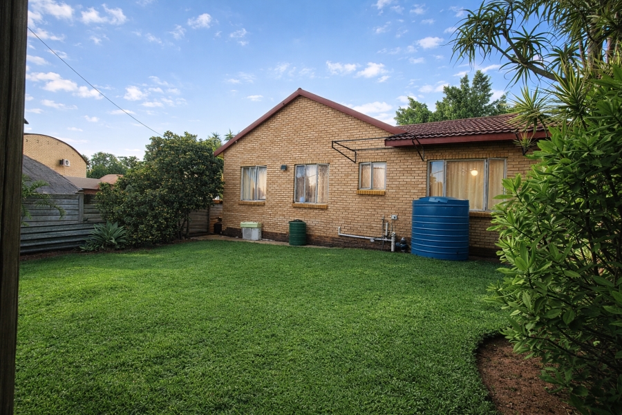 3 Bedroom Property for Sale in Geelhoutpark North West